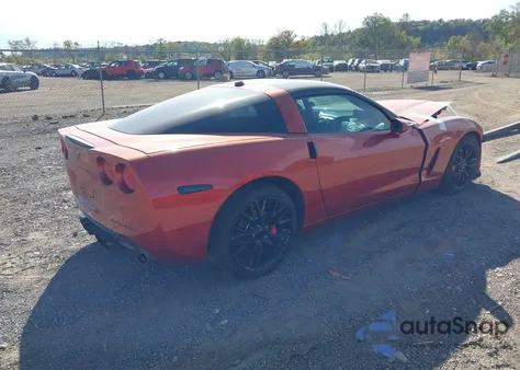2005 Chevrolet Corvette z USA, uszkodzony, nr VIN 1G1YY24U955131953
